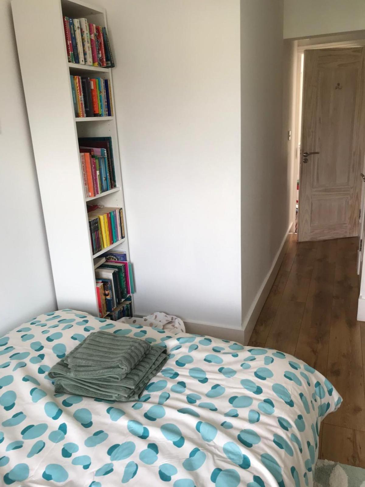 Spacious 3 Bed Townhouse In Dublin 12 Buitenkant foto