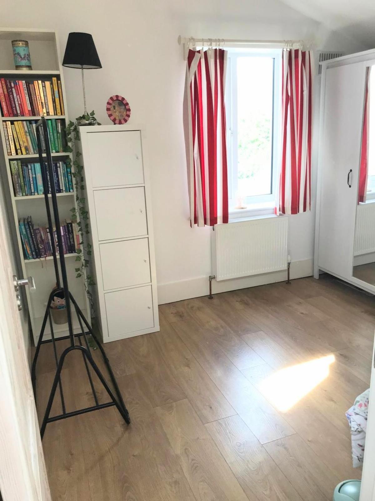 Spacious 3 Bed Townhouse In Dublin 12 Buitenkant foto